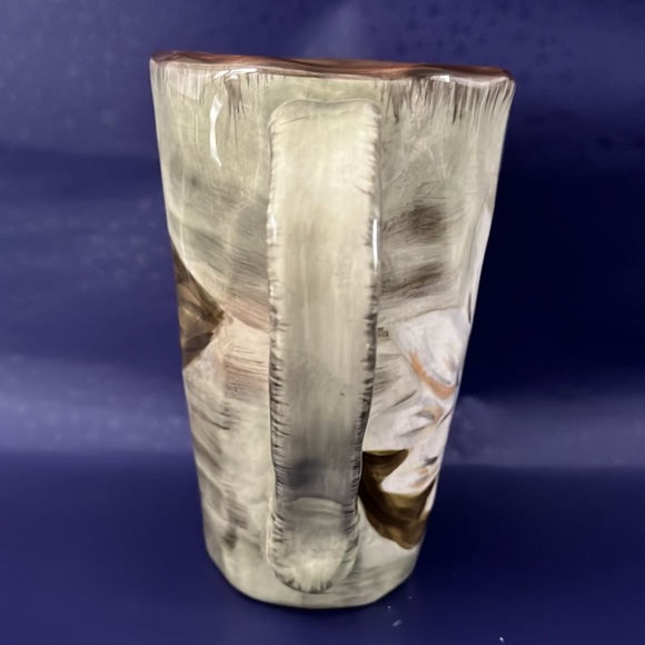 Waterloo Hand painted collection ceramic Mug - Picture 3 of 5